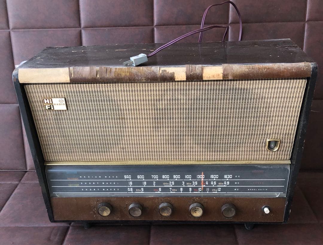 ナショナル 真空管ラジオ 当時物 年代物通電のみ(J66) ナショナル 真空管ラジオ 当時物 年代物通電のみ(J66) - メルカリ