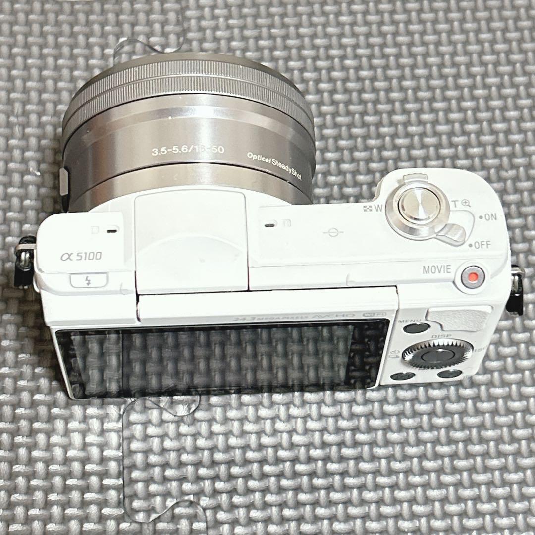 SONY α5100ミラーレス一眼 カメラパワーズームレンズ - メルカリ