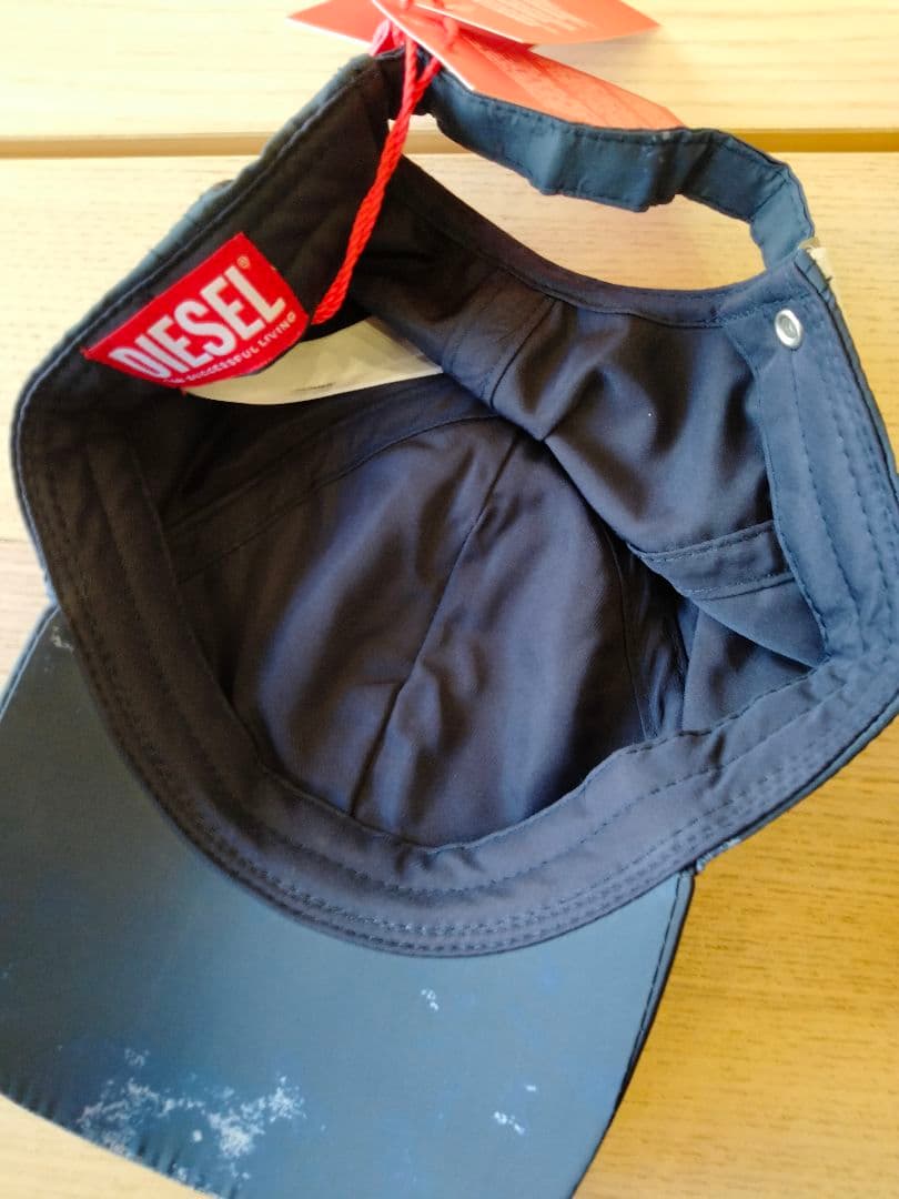 DIESEL（GINNLONG刺繍 SWEAT-SHIRT）＆キャップ2点新品 - メルカリ