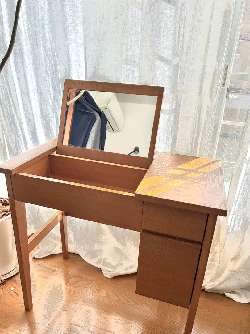 値下げ！ウニコ unico ドレッサー ノート 廃盤品 家具 デスク テーブル