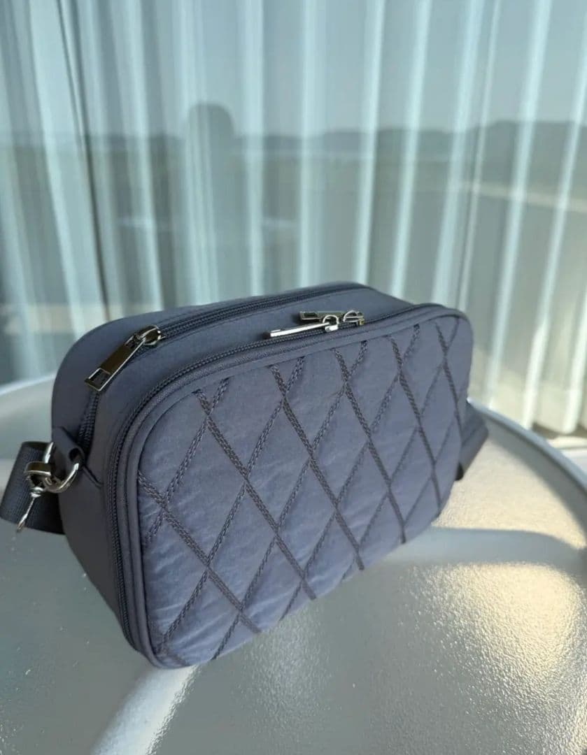 soleile《ボディバッグ》★チャコール★撥水バッグ★新品未使用★完売品★