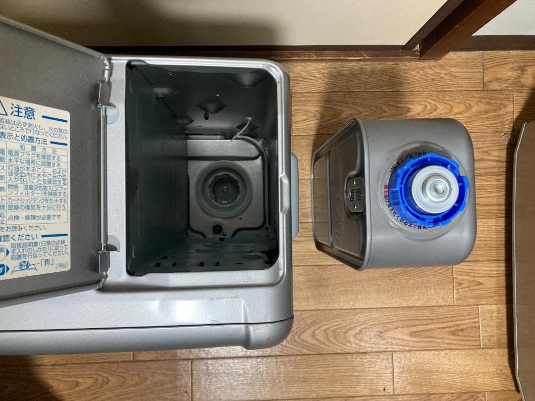 ★美品★21年製 ダイニチ 石油 ファン ヒーターFW-3221S■5.0L