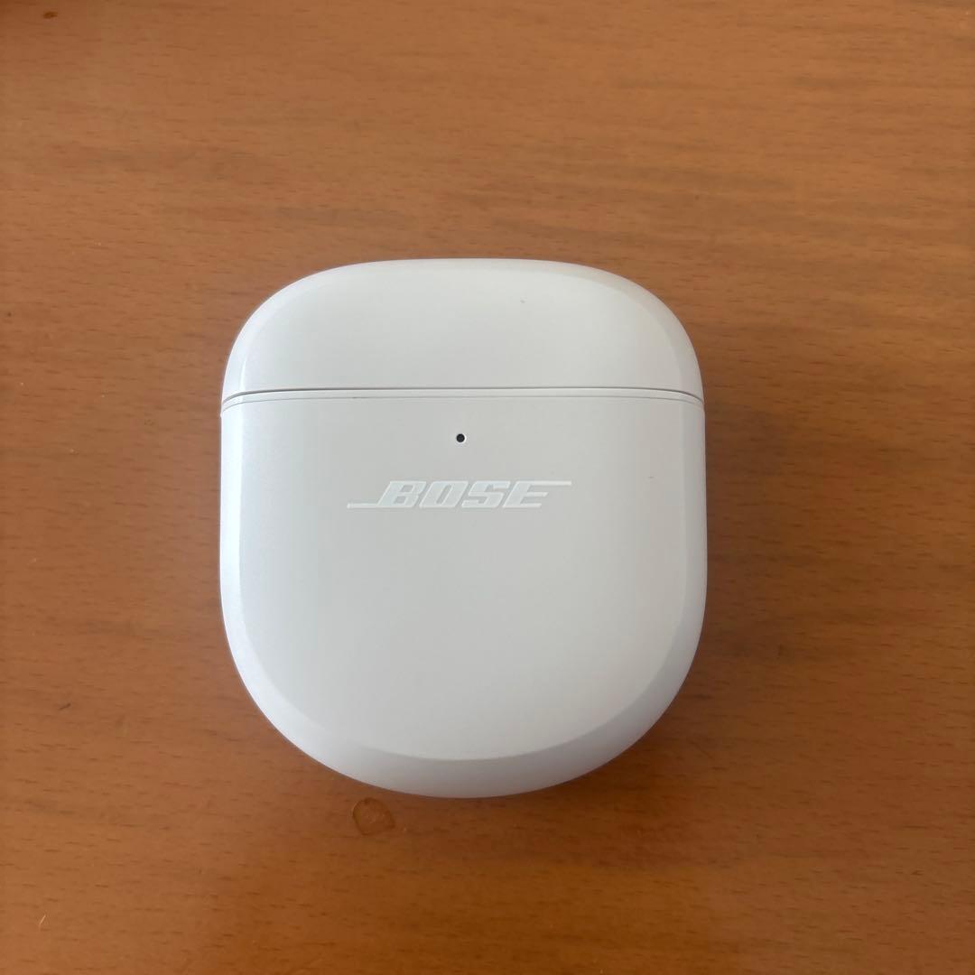 Bose QuietConfort Earbus Ⅱ 左イヤホン使用不可 QC Earbuds 2 left side not working. It's grayed out on the app but