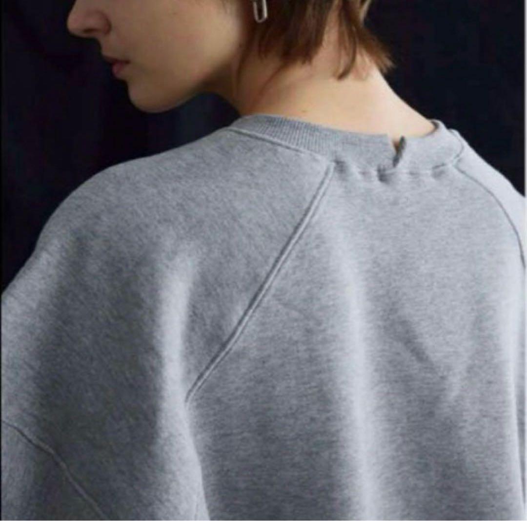 美品】金子綾さん愛用 AMOMMA スウェット グレー - メルカリ