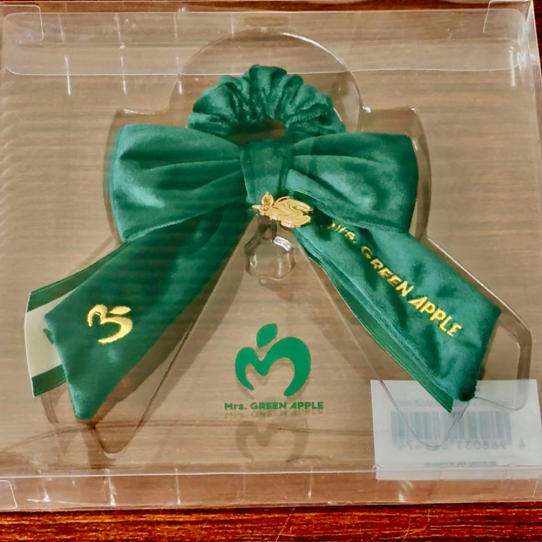 ライトスティックリボン ミセスグリーンアップル シュシュ - メルカリ
