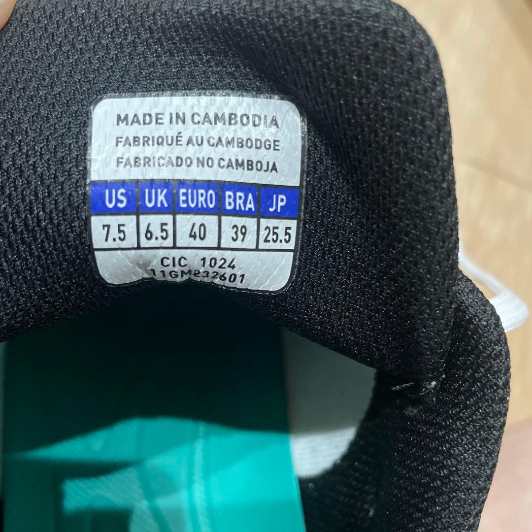 Mizuno ライトニングバディ2 25.5cm ホワイト