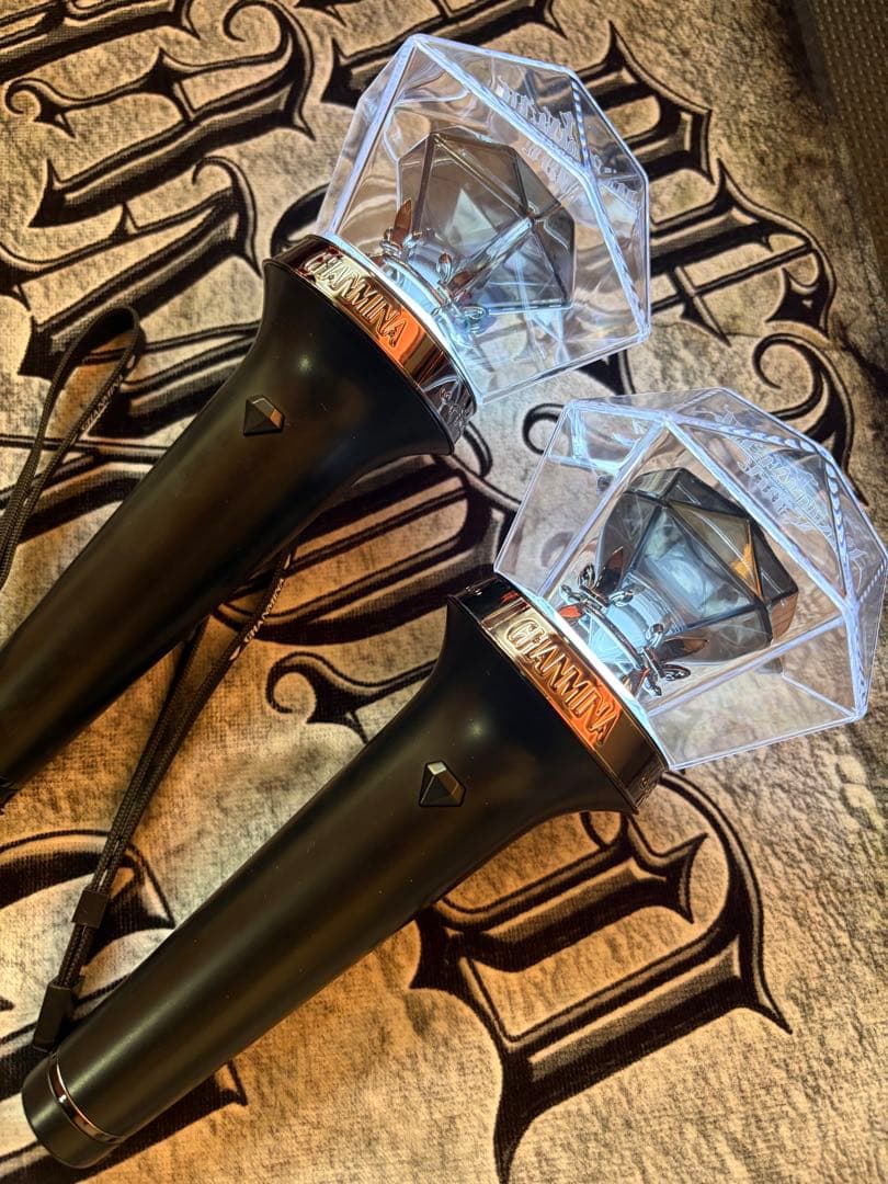 ちゃんみな AREA OF DIAMOND 4 公式ペンライト✖︎2 - メルカリ