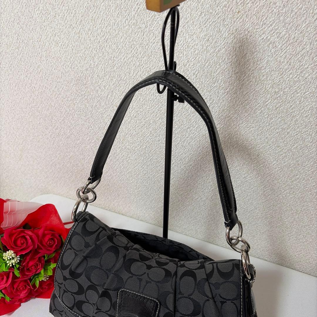 RARE COACH SOHO signature 17093 hand bag - メルカリ