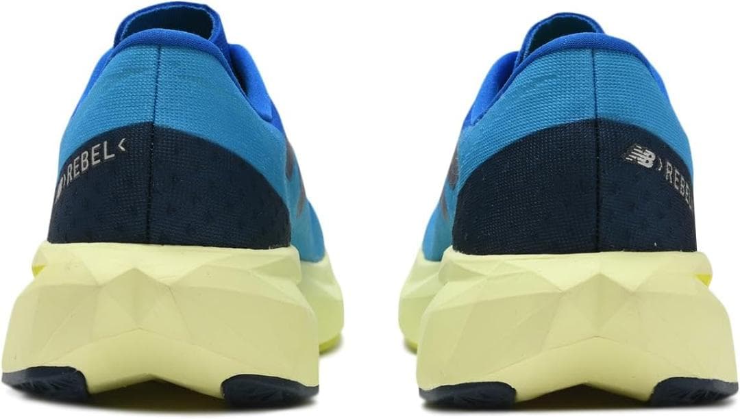 ニューバランス ランニングS FuelCell Rebel v4 26.0cm