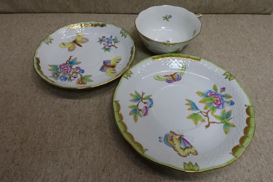 訳あり！ヘレンドヴィクトリア ティーカップ、ソーサー２枚 新品］高島屋 ヘレンド ヴィクトリアゴールド ペア ティカップ