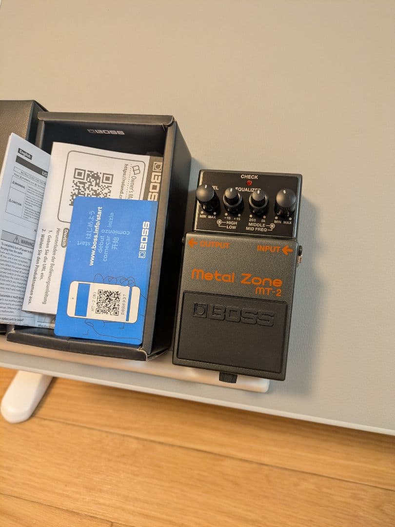 新品★ BOSS ( ボス ) MT-2 l Zone ディストーション Boss MT-2 Metal Zone Distortion Pedal - The Music Den