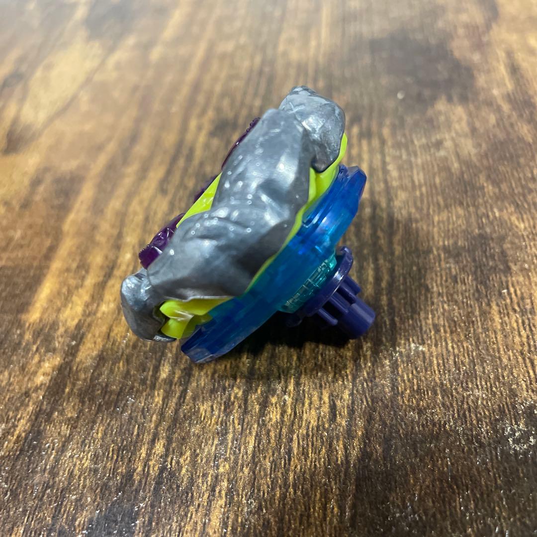 限定新品ベイ】ベイブレードX オロチクラスタ 1-60 LR あ3 - メルカリ