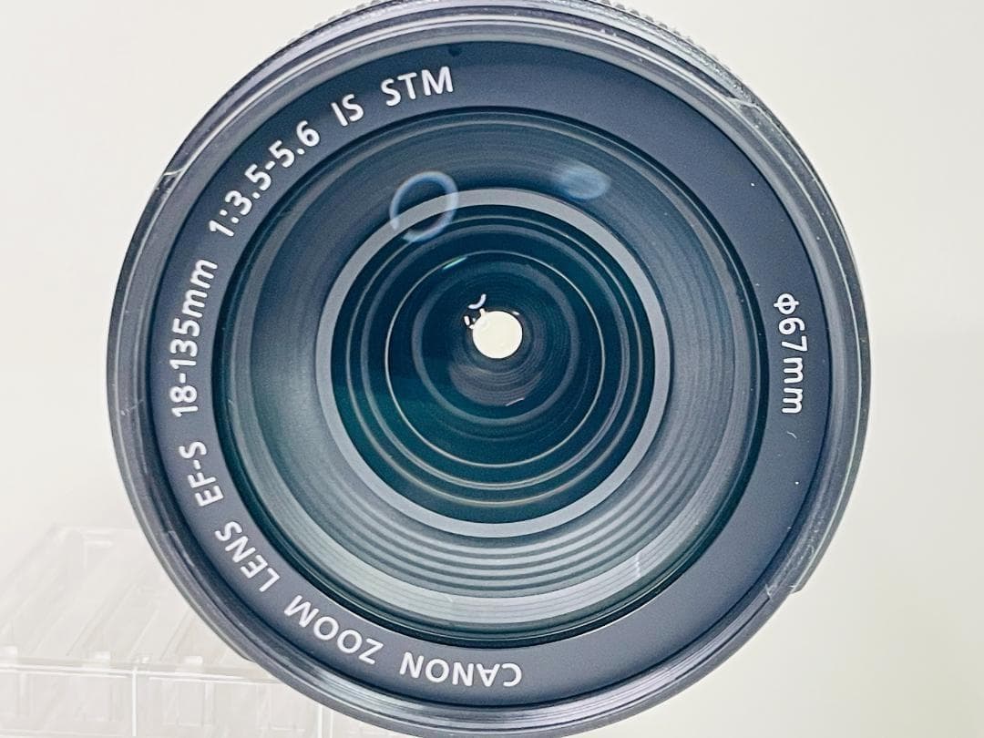 Canon キヤノン EF-S 18-135mm F3.5-5.6 IS STM