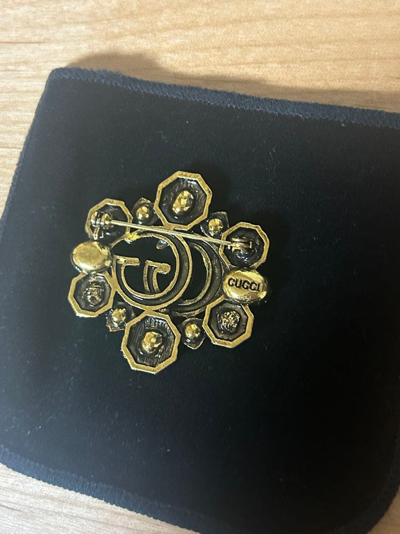 希少 【vintage GUCCI 】GGロゴブローチ