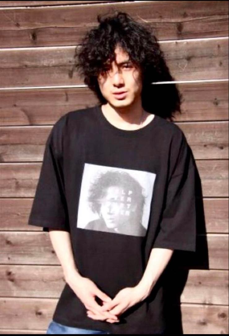藤井風 HEHN顔Tシャツ L - メルカリ