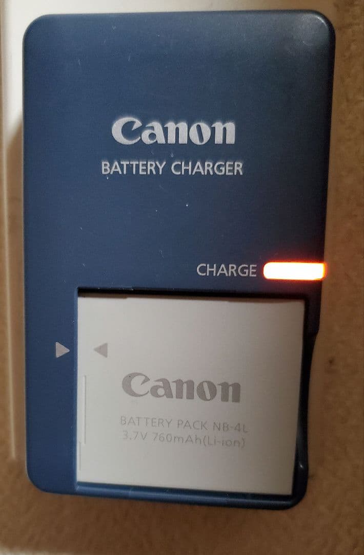 Canon IXY600f バッテリー、取説他つき