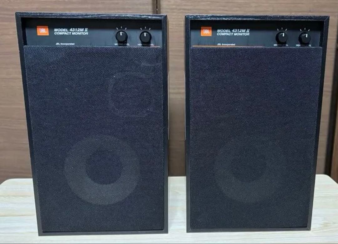 JBL 4312M Ⅱ BK 元箱・取説あり JBL 4312M Ⅱ BK 元箱・取説あり JBL 4312M Ⅱ BK 元箱・取説あり JBL