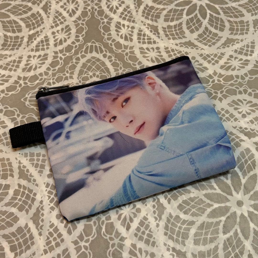 ASTRO ムンビン ミニポーチ - メルカリ