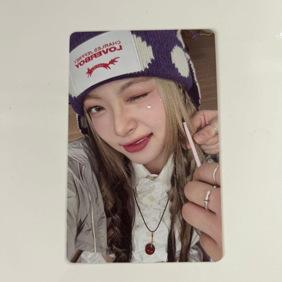 LE SSERAFIM ウンチェ EASY 封入トレカ ポストカード 公式品 - メルカリ