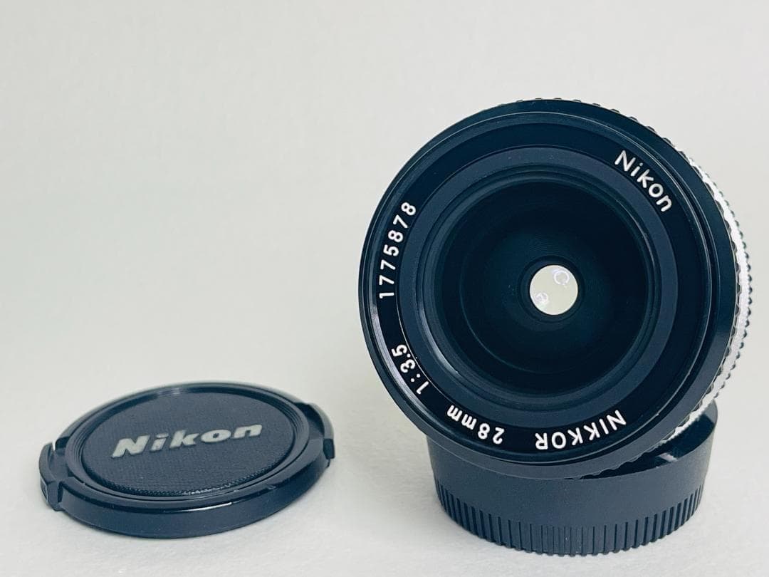 美品】Nikon Ai-s NIKKOR 28mm F3.5 広角単焦点レンズ - メルカリ