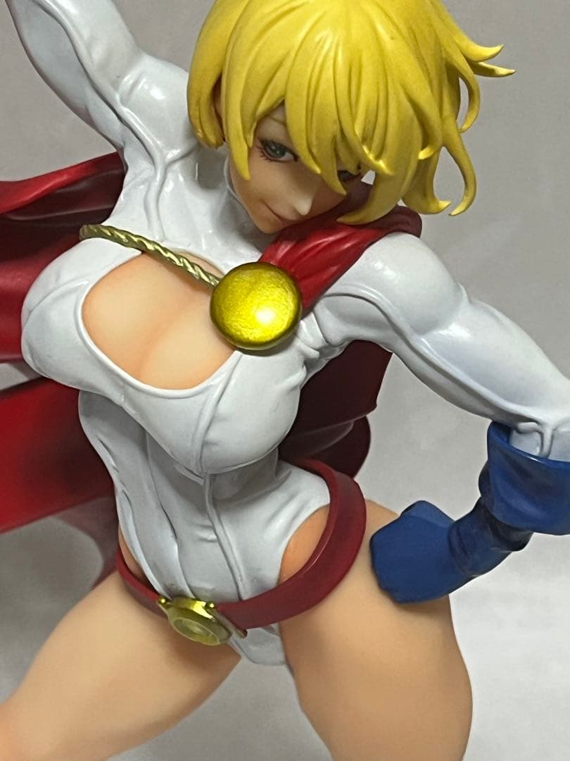 DC COMICS美少女パワーガール フィギュア（今出先のため12/5以降発送）