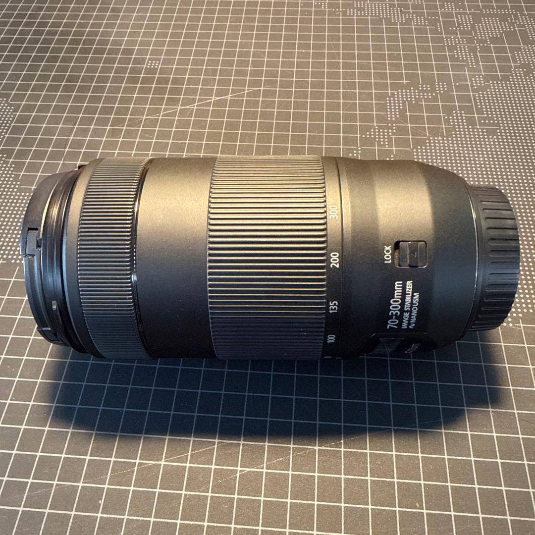 キャノン Canon EF70-300mm f/4-5.6 IS II USM