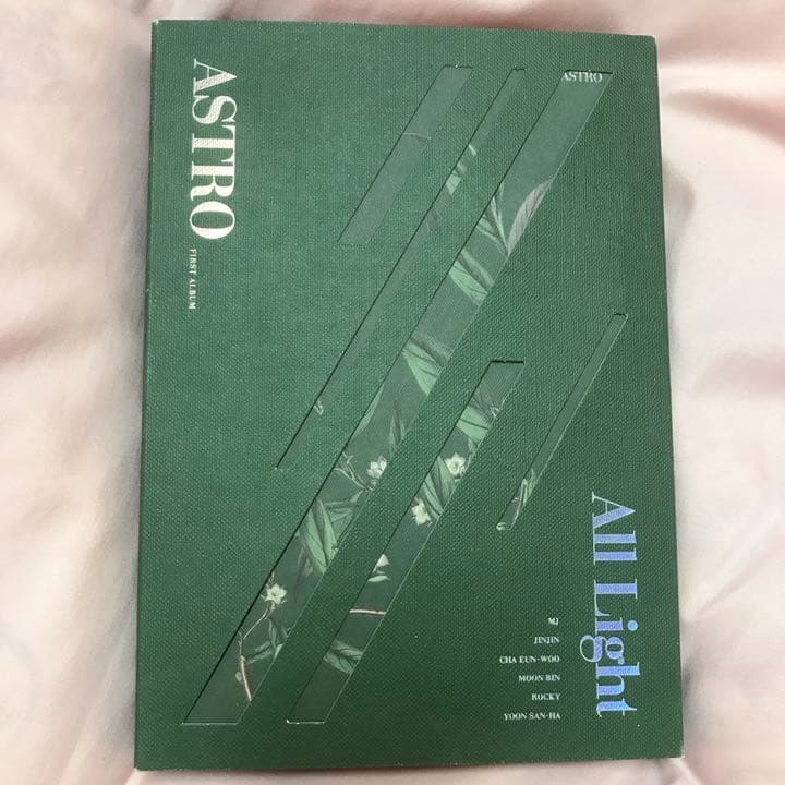 即購入可】astro all right チャウヌ ラキ 直筆サイン入り ウヌ - メルカリ