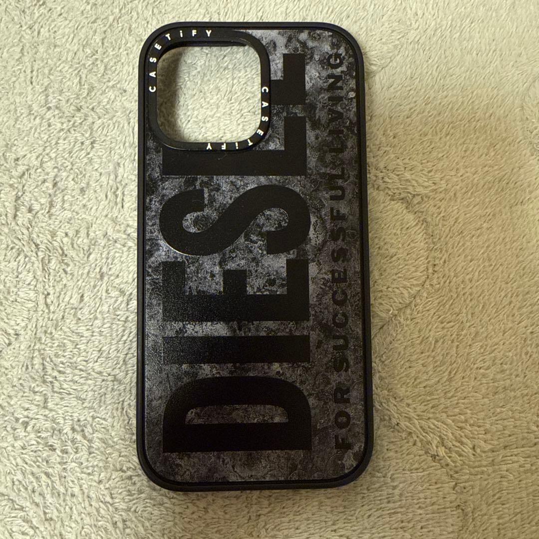 DIESEL Black Oxidized Biscotto Case - メルカリ
