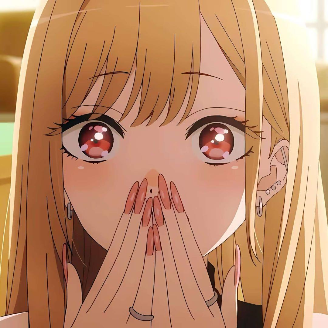 伊藤万理華 BODYSONG.とのコラボによるタイダイ柄スウェットシャツ 中古品