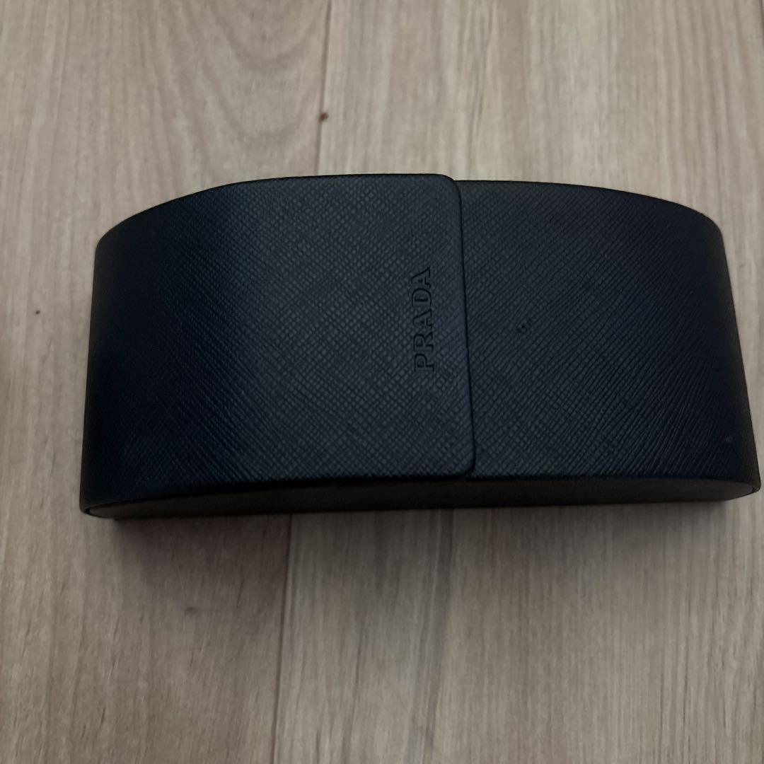 PRADA ブラック キャットアイ サングラス - メルカリ