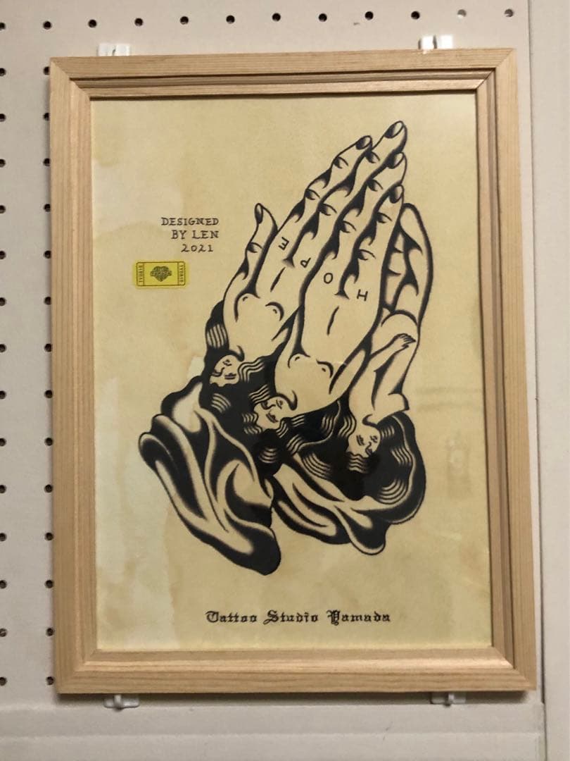TATTOO FLASH POSTER【 Praying Hands 】 il_fullxfull.6461036350_hwn5.jpg