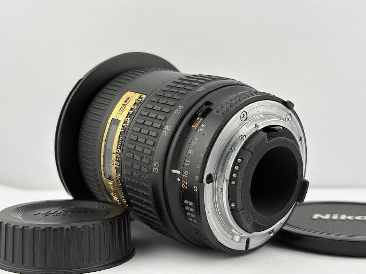 ★良品★ニコン AF NIKKOR 18-35mm F3.5-4.5 D ED