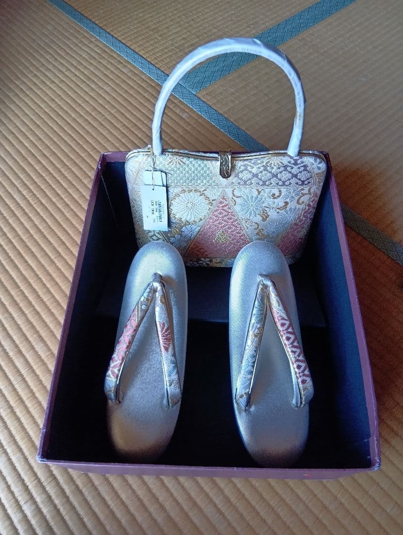 高級特選草履バックセット正絹帯地。