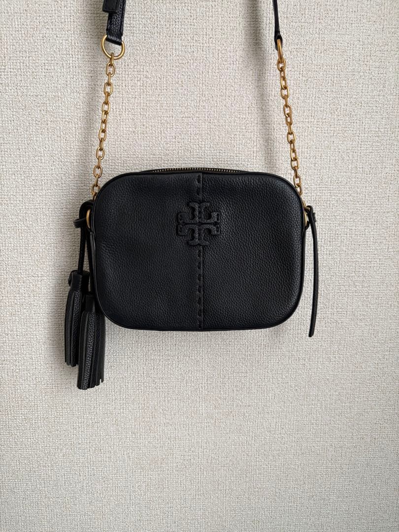 トリーバーチ】ブラックレザーショルダーバッグ タッセル付き - メルカリ