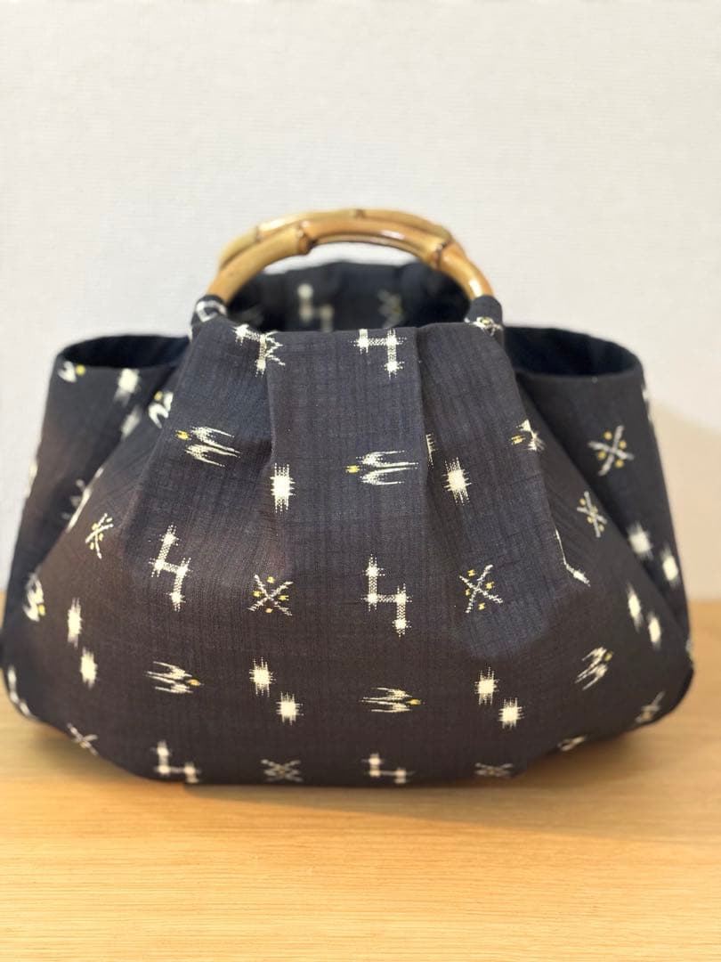 琉球柄 沖縄絣柄 （黒）和装バック・着物バック 入学卒業結婚式七五三