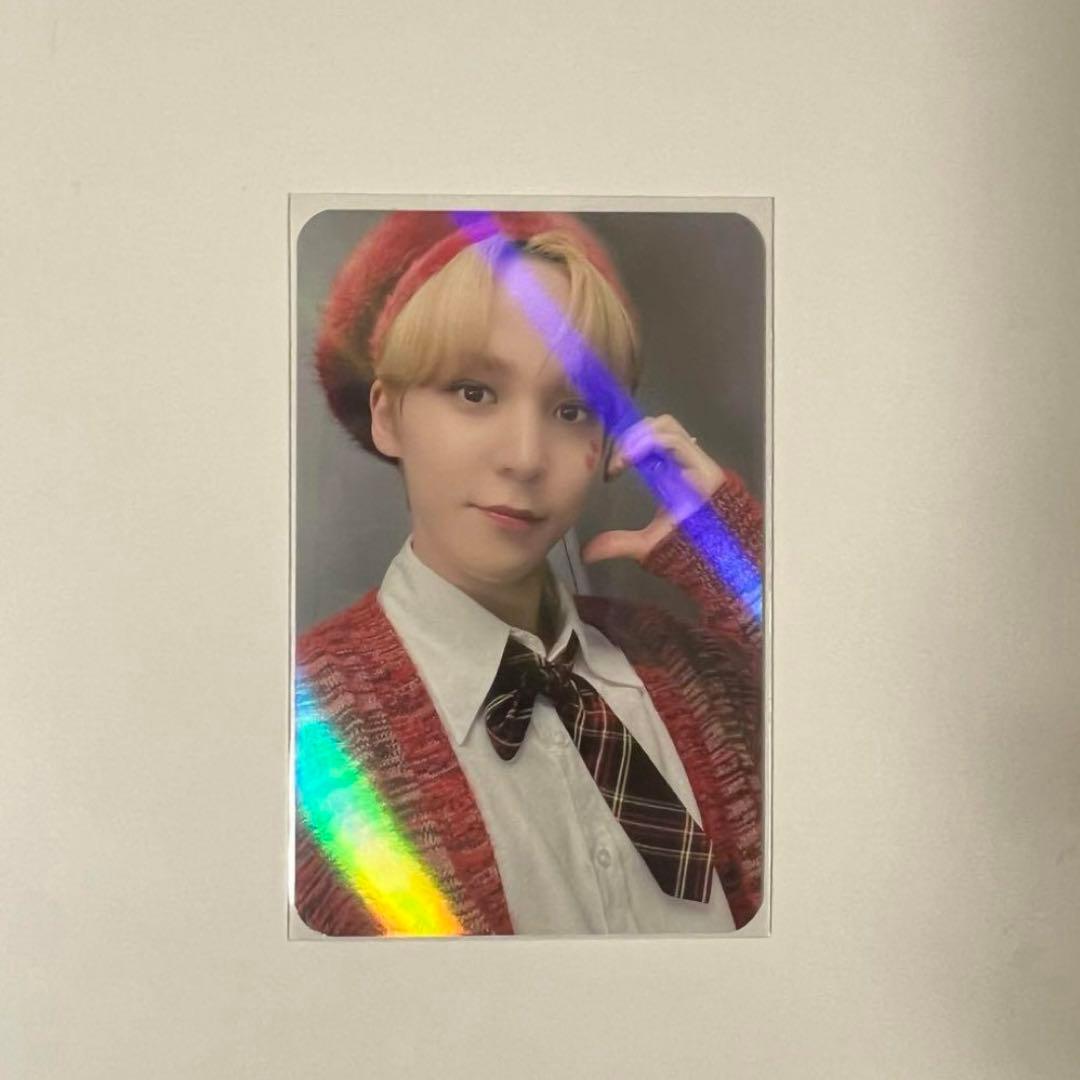 ATEEZ KPOPSTORE ユノ ATEEZ – YUNHO – KSTATION TV