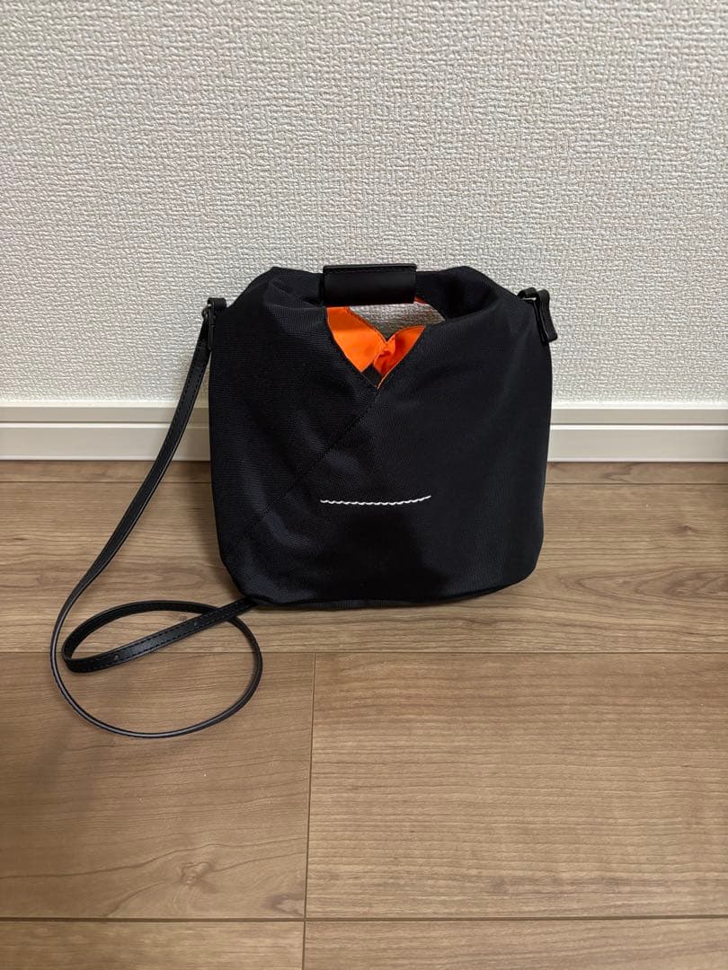 MM6 ジャパニーズクロスボディバッグ org.jpg
