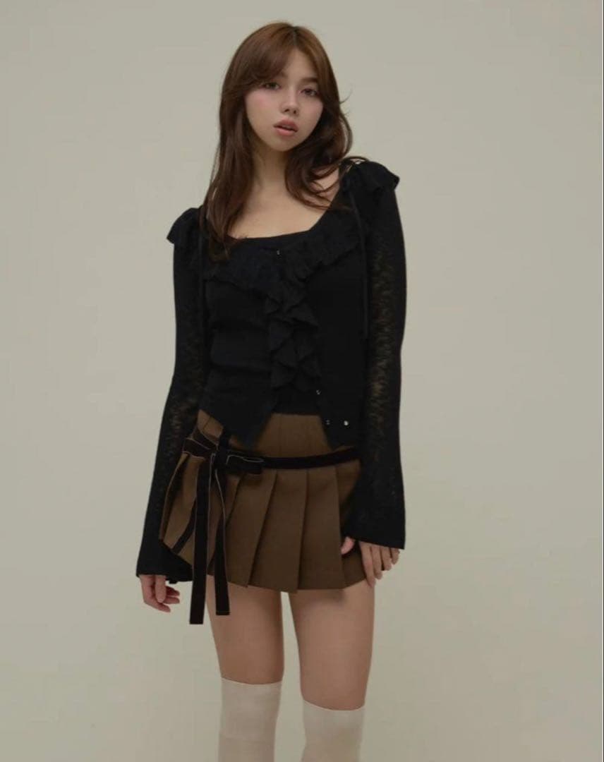 andmary Fiona ruffle tops - メルカリ