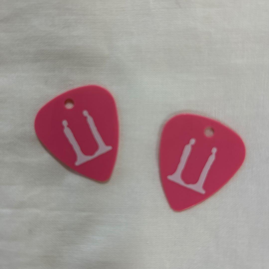 G-DRAGON 2025 WORLD TOUR ENCORE ピック2個セット - メルカリ