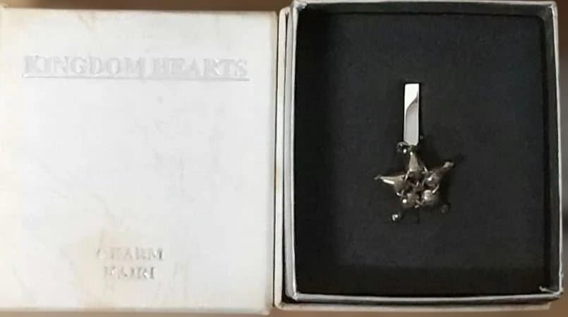【ジャンク】キングダムハーツ チャーム カイリ ジャンク】キングダムハーツ チャーム カイリの通販はau PAY