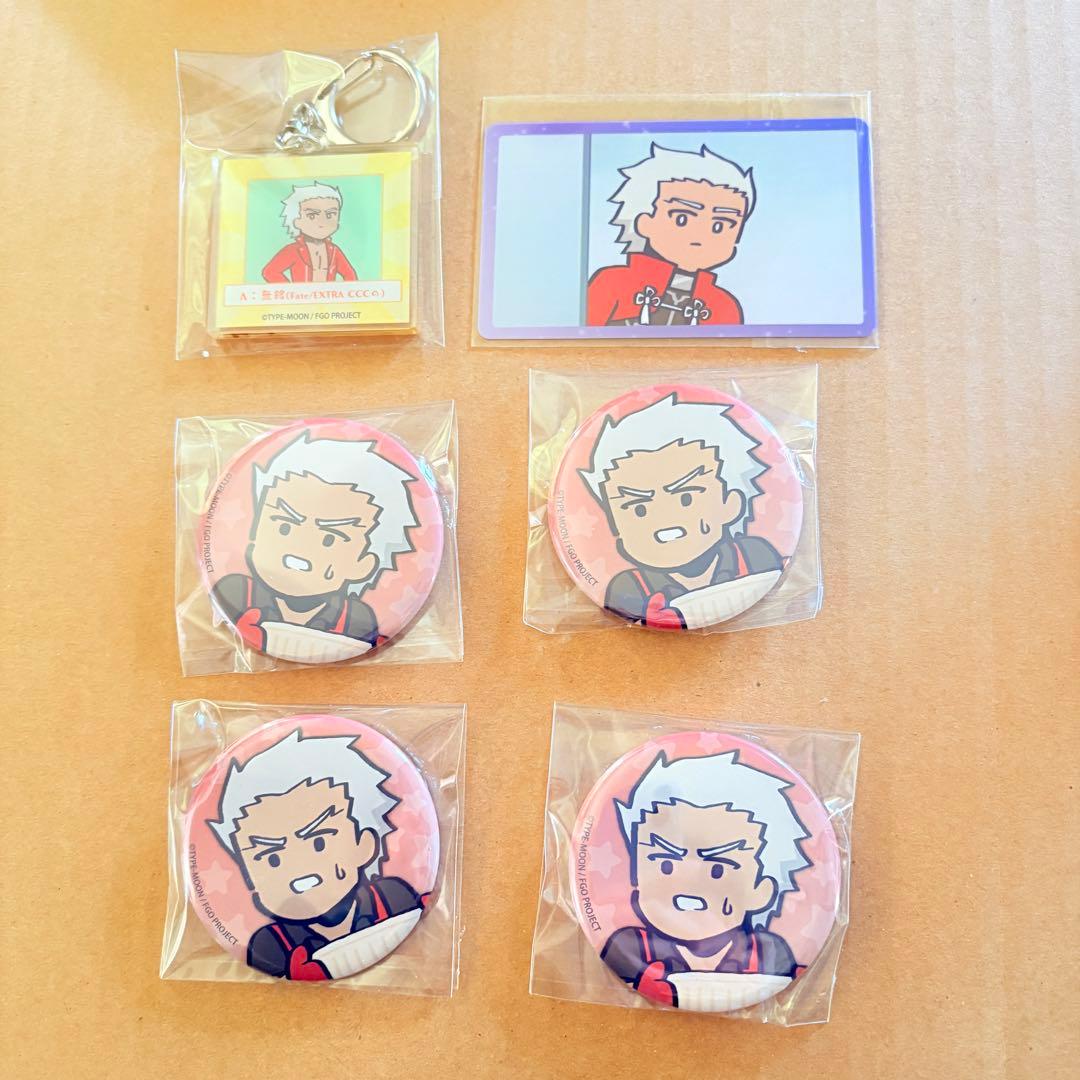 【レア】藤丸立香はわからない アーチャー エミヤ 6点セット FGO 藤丸立香はわからない 謎丸カフェ 缶バッジ アーチャー エミヤ