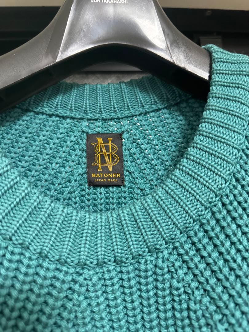 美品】23AW BATONER シグネチャークルーネック 2 エメラルド - メルカリ