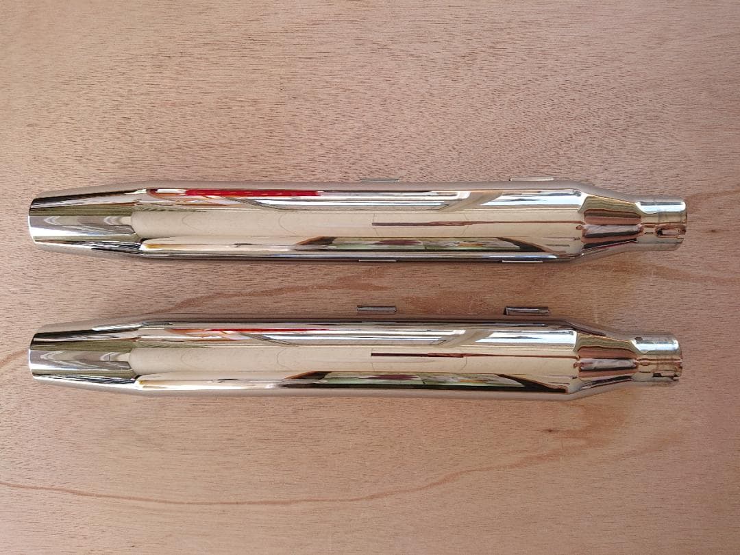 ハーレー ダイナ クロームワークス 3インチ テーパード スリップオン