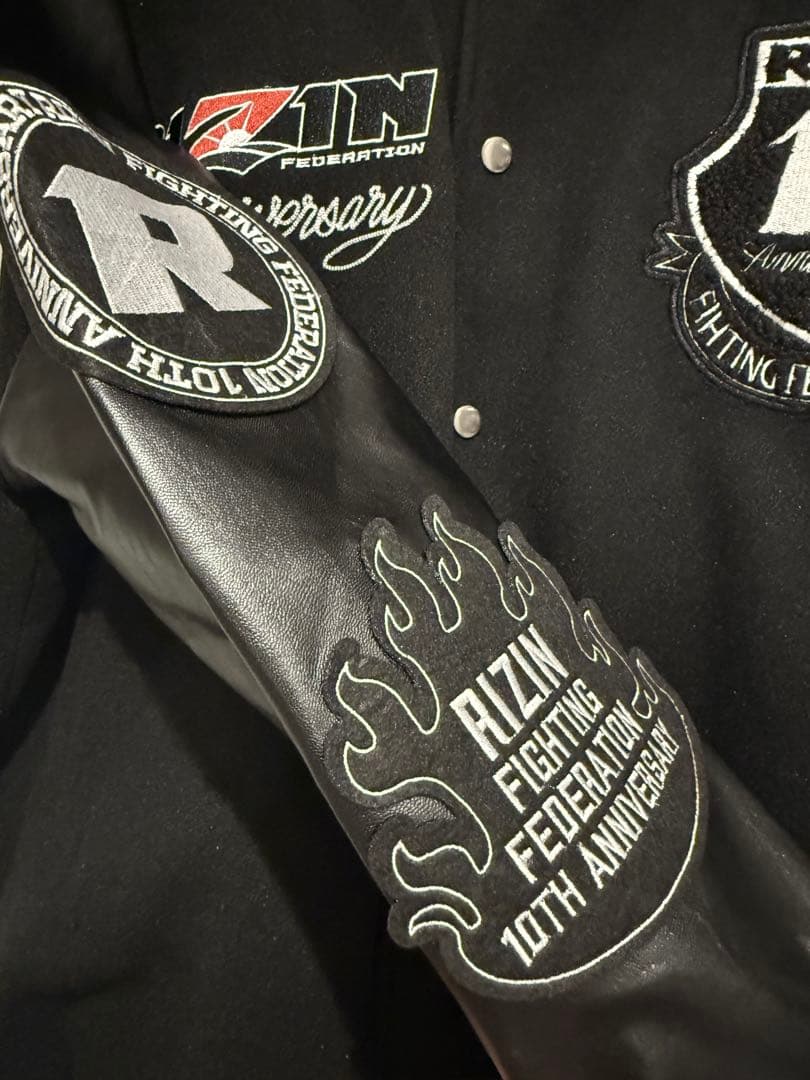 非売品】新品未使用 RIZIN 10th Anniversary スタジャン - メルカリ