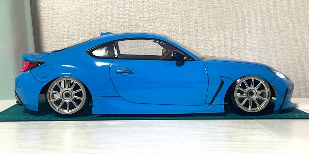 タミヤラジコンボディ GR86 ブライトブルー風 - メルカリ