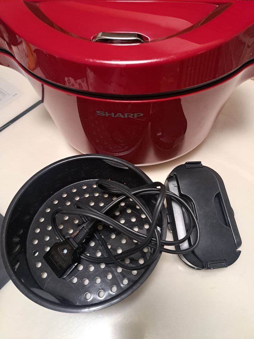 ヘルシオ ホットクック 1.6L SHARP　シャープ　KN-HW16F-R