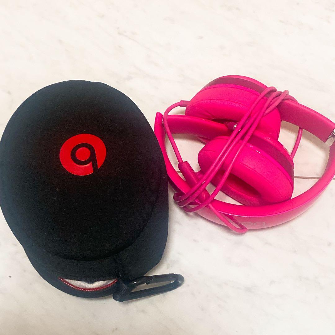 Beats Solo ピンク 【ジャンク品】【2000円値下げ！】 Beats Solo ピンク 【ジャンク品】【2000円値下げ！】 - ヘッドホン
