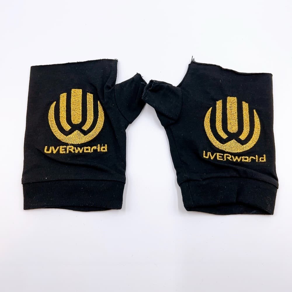 UVERworld グローブ 日産スタジアム 男祭り アリーナ限定 - メルカリ
