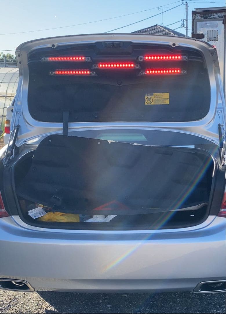 200クラウン 覆面パトカー トランクパトライト 警察グッズ - メルカリ