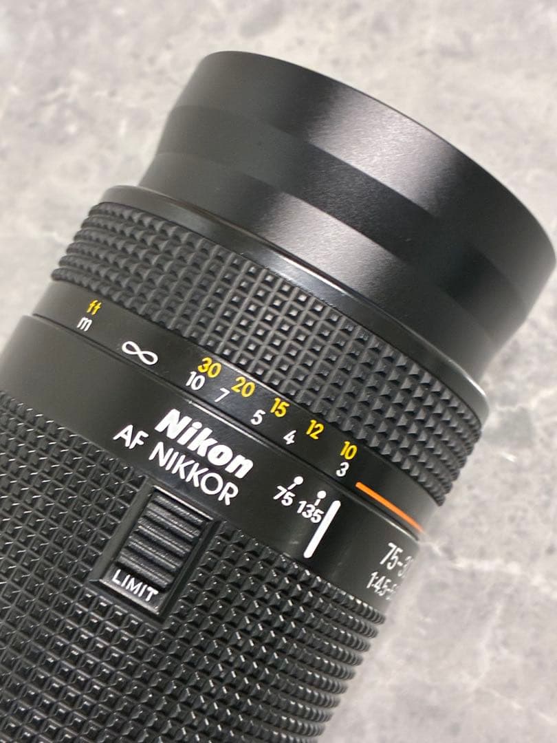 ⭐️極美品⭐️ Nikon AF NIKKOR 75-300mm f4.5-5.6